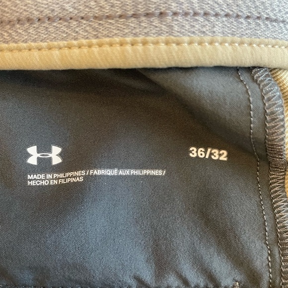 Under Armour golf pants, Size 36W32L - Picture 4 of 4